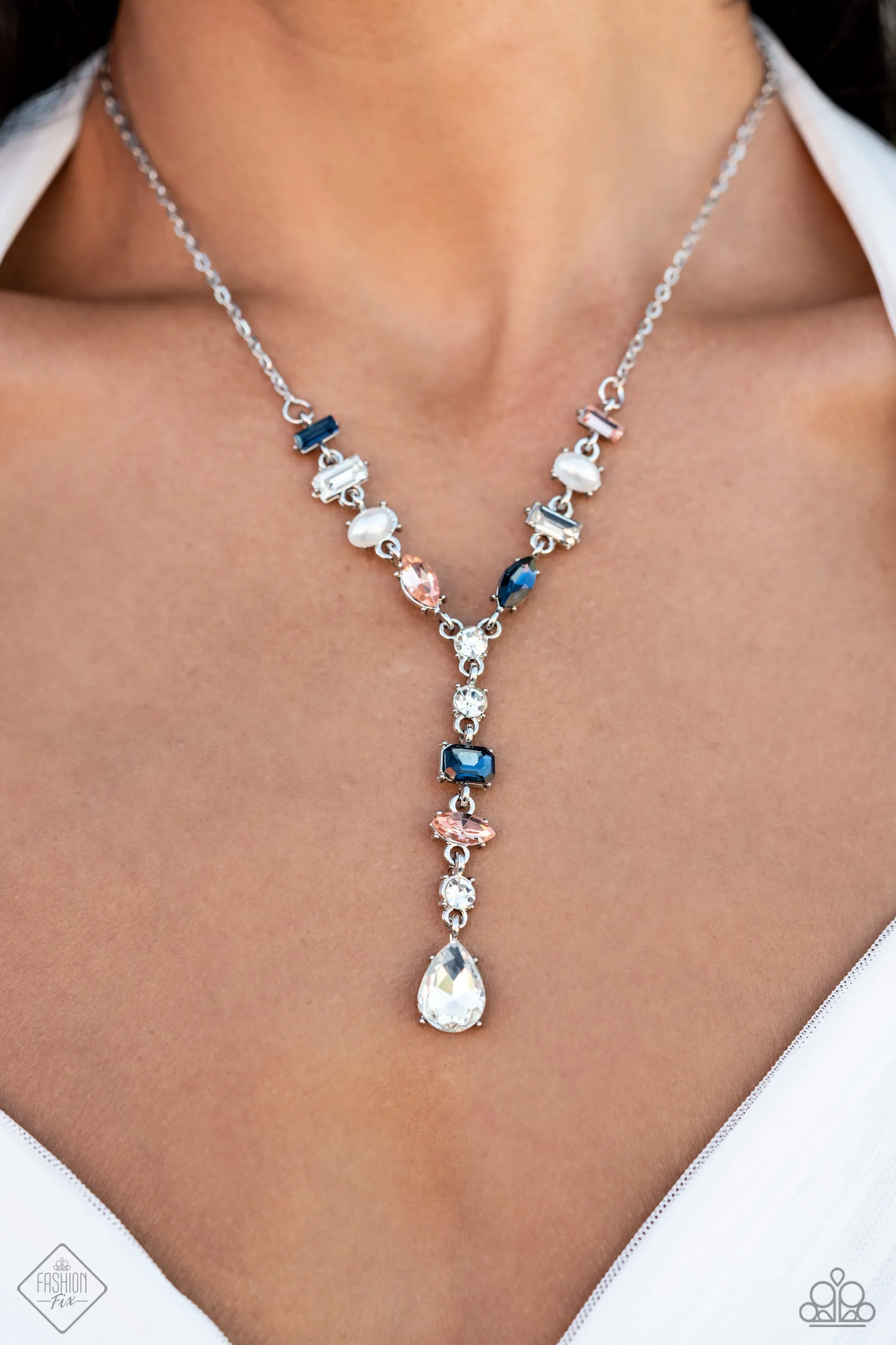 Paparazzi Necklace ~ Dreamy Dowry - Multi