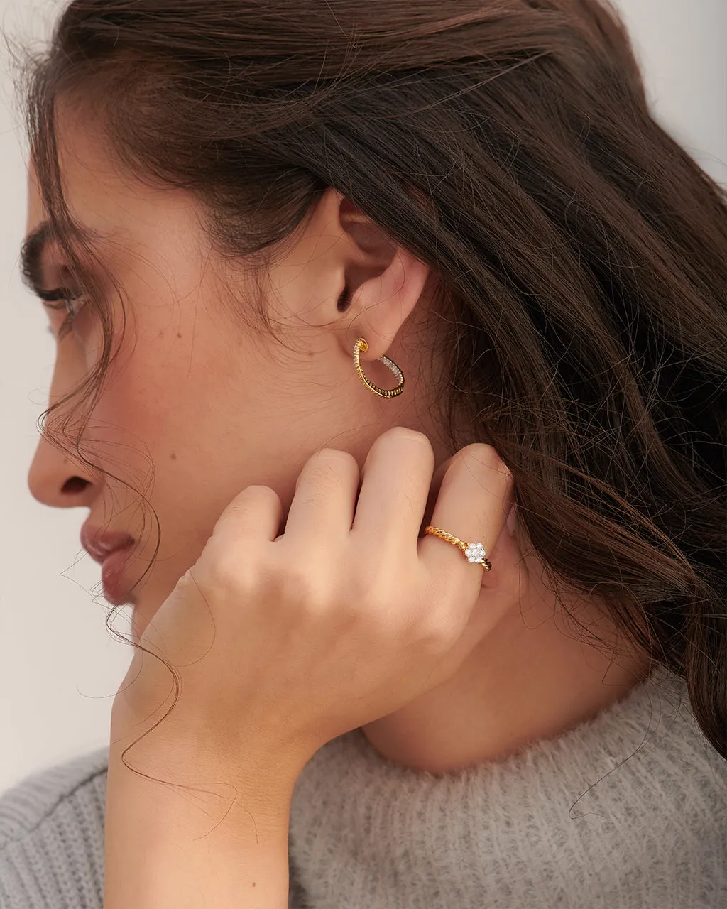 Twisted Floral Diamond Ring