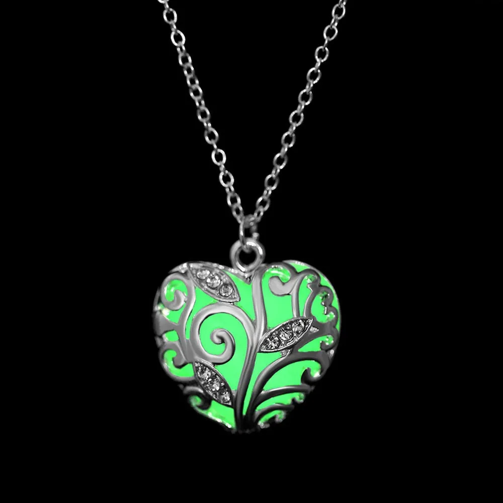 Vienkim  In The Dark Stone Luminous Pendant Crystal Hollow Heart Pendants Necklaces For Women Men