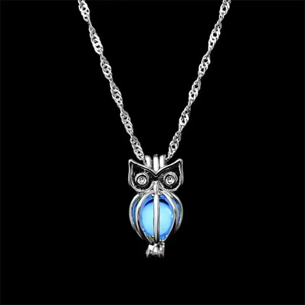 Vienkim  In The Dark Stone Luminous Pendant Crystal Hollow Heart Pendants Necklaces For Women Men