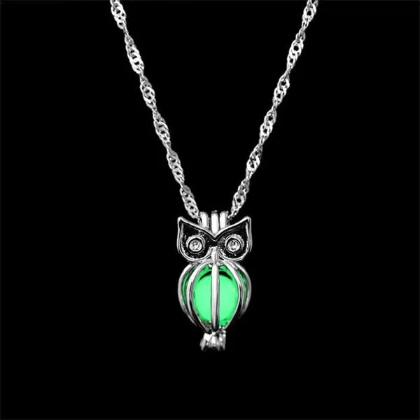 Vienkim  In The Dark Stone Luminous Pendant Crystal Hollow Heart Pendants Necklaces For Women Men