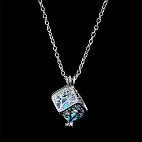 Vienkim  In The Dark Stone Luminous Pendant Crystal Hollow Heart Pendants Necklaces For Women Men