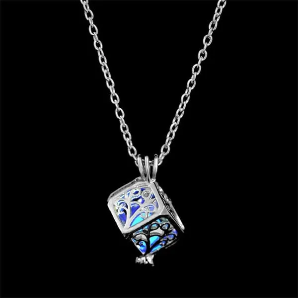 Vienkim  In The Dark Stone Luminous Pendant Crystal Hollow Heart Pendants Necklaces For Women Men